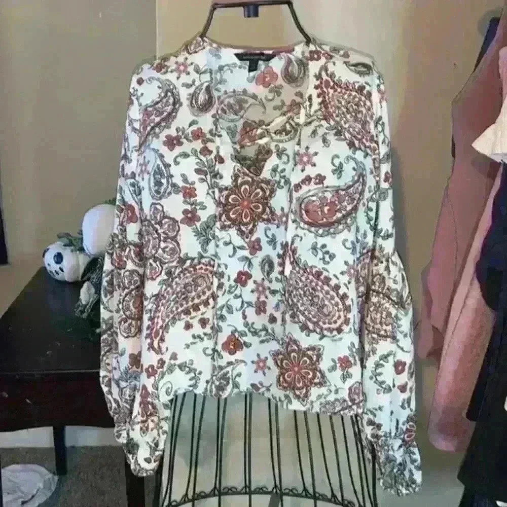 Banana Republic Long Sleeve Sheer Polyester Floral Blouse Size Small